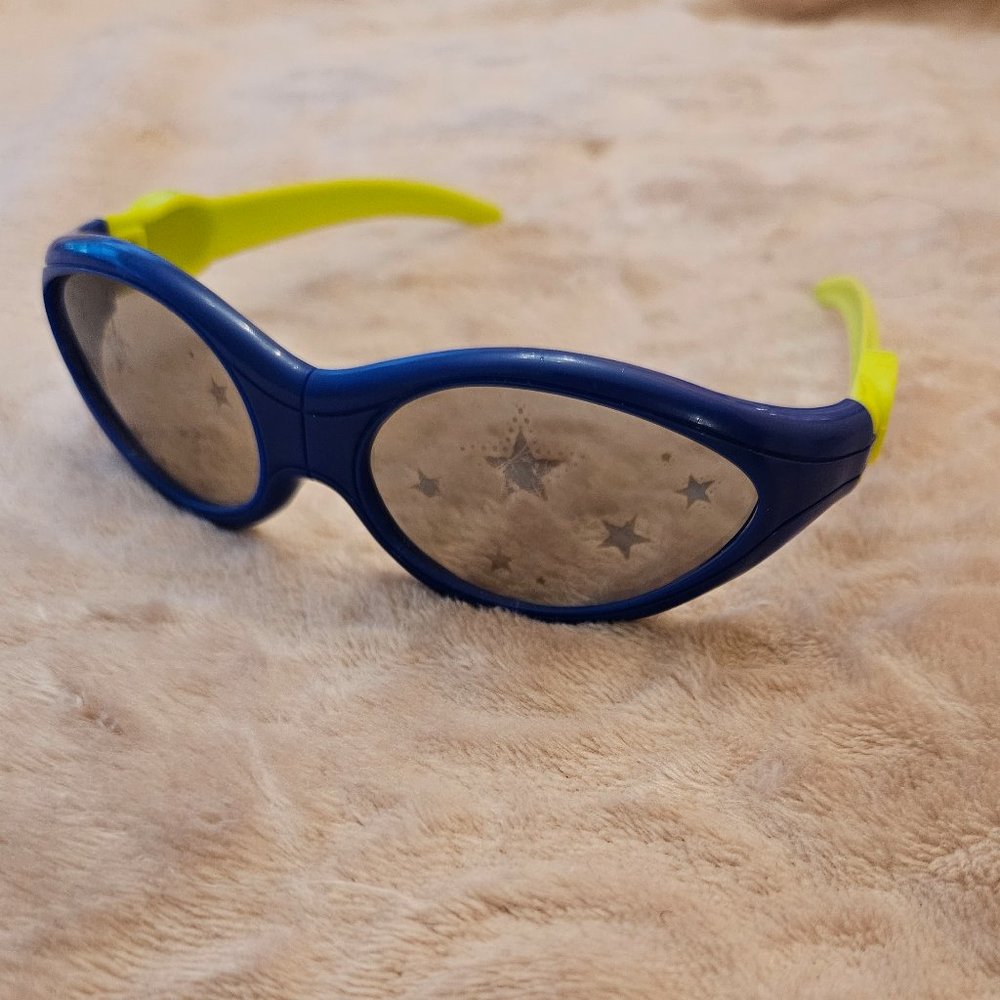 NWOT American Idol sunglasses